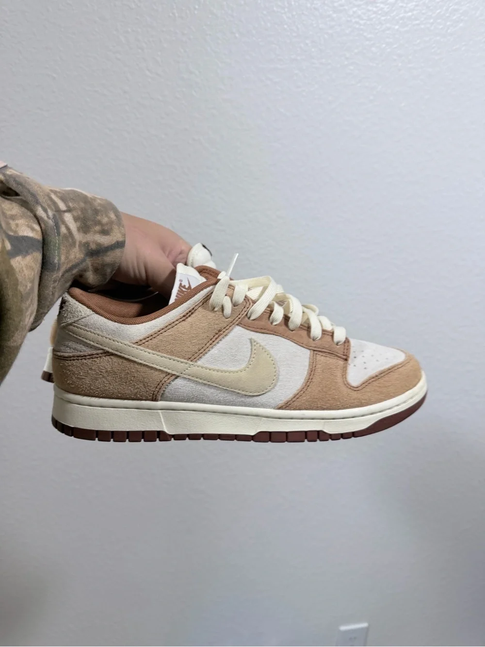 Nike Dunk Low curry
